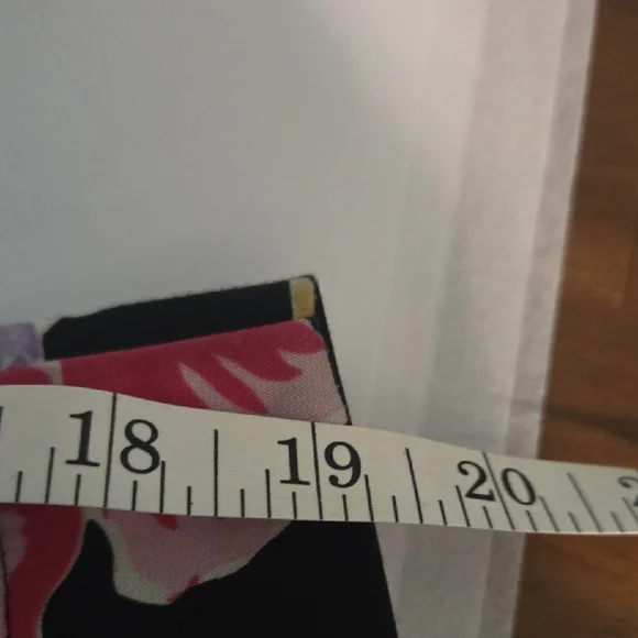 White Stag Multicolor Floral Capri Pants - Picture 7 of 7